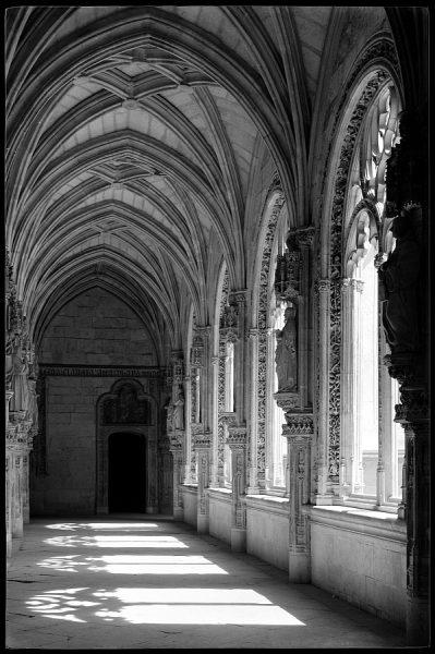 07 - 1961-04-00 - Toledo - San Juan de los Reyes. Claustro_1