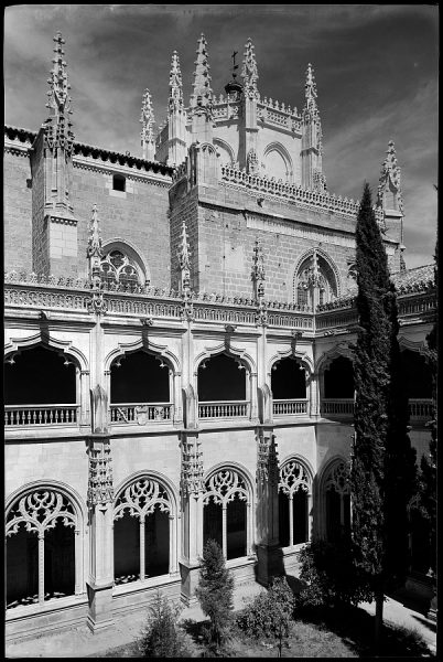 10 - 1961-04-00 - Toledo - San Juan de los Reyes. Claustro_2