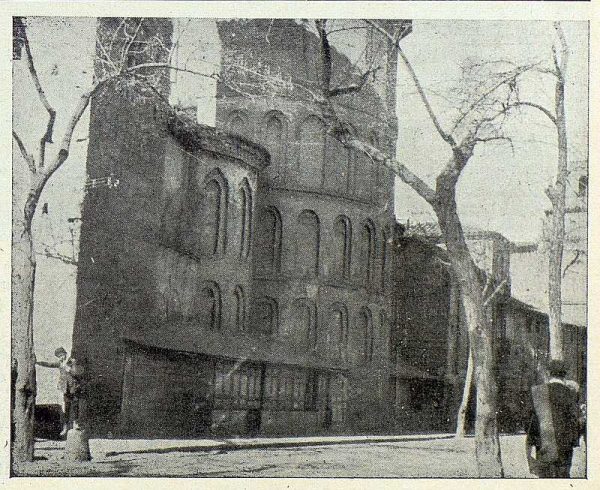 115_TRA-1923-192-Iglesia de Santiago del Arrabal, ábside-Foto Barajas