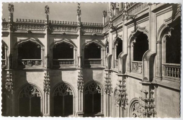 12 - 1958-06-00 - 181 - Toledo - San Juan de los Reyes. Claustro