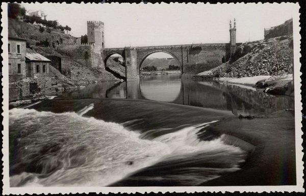 13 - 1958-06-00 - 062_2 -Toledo - Puente de Alcántara sobre el Tajo