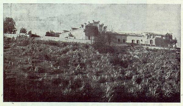 346_TRA-1924-203-Palacio de Higares de los Duques de la Vega, exterior del Palacio-Foto Rodríguez