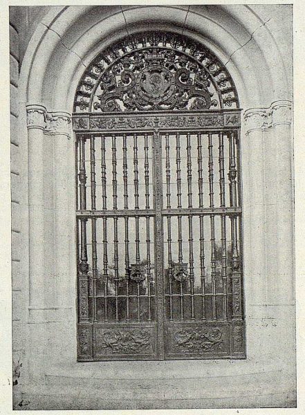 367_TRA-1925-217-Palacio de la Sisla, reja del zaguán de Julio Pascual