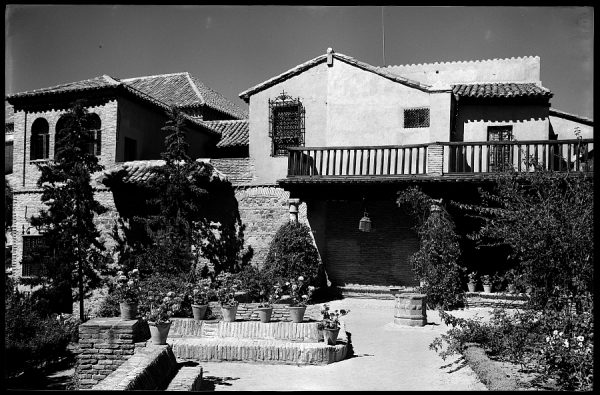 Toledo - Jardín de la Casa del Greco_2