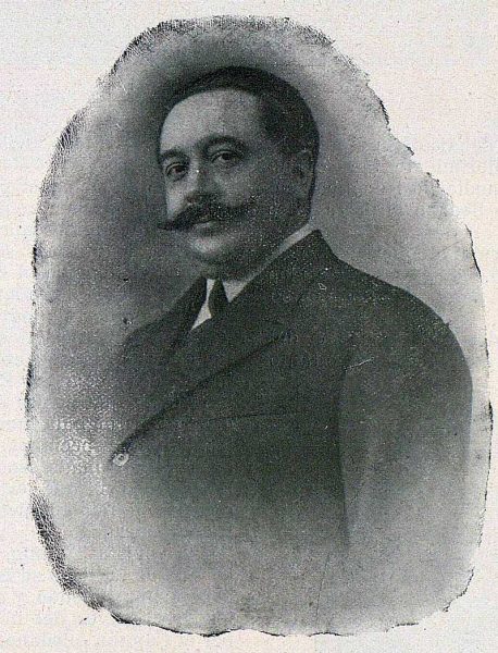 TRA-1924-207-José Escribano Aguado, capitán