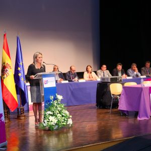 ilagros Tolón expresa, como vicepresidenta de la FEMP, el apoyo a las fuerzas y cuerpos de seguridad del Estado ante los disturbios en Cataluña
