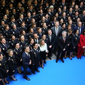 a alcaldesa acompaña al Rey Felipe VI en la inauguración del Congreso Internacional ‘Igualdad de género en el ámbito de la seguridad’
