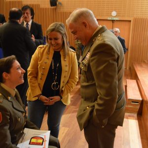 l Ayuntamiento recibe la Medalla de Oro de la Unidad de Gestión para las Fuerzas Armadas por su aportación a esta institución