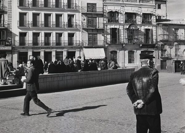 193-AKE_097_Plaza de Zocodover_Frente al Banco Español de Crédito