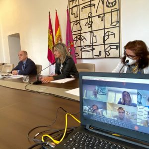 a alcaldesa avanza con los agentes sociales en el proceso de Recuperación Económica y Social por la crisis del Covid-19
