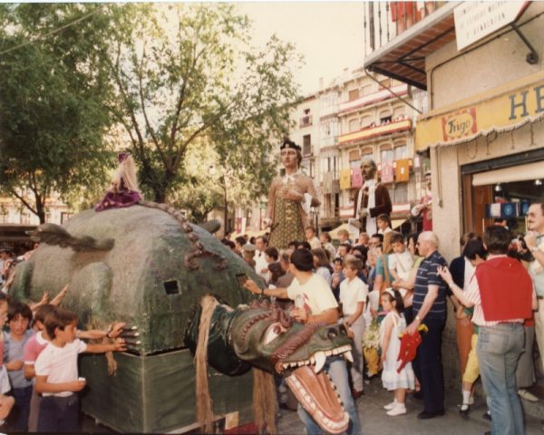 AMT_FM-011 - Fiestas del Corpus de 1985