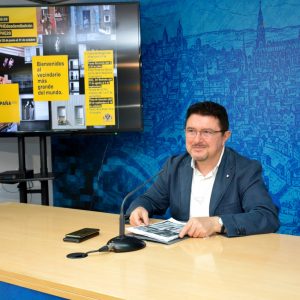 as imágenes del confinamiento del concurso de PhotoEspaña llegan a Toledo en una exposición itinerante por los barrios