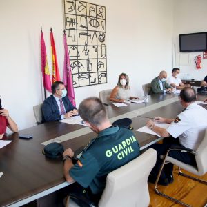 a alcaldesa de Toledo y el subdelegado del Gobierno presiden la convocatoria extraordinaria de la Junta de Seguridad local