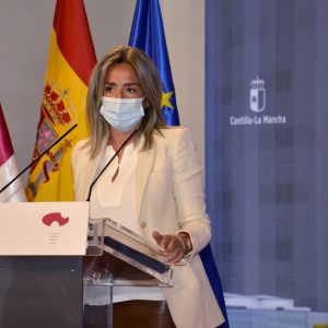 ilagros Tolón anuncia tres nuevos autobuses, refuerzo de líneas para el nuevo hospital y más inversiones en Vía Tarpeya