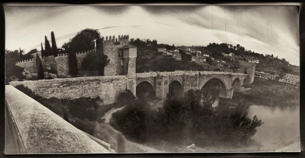 51_Puente de San Martín - Foto estenopeica de Roberto Gómez