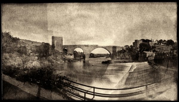 53_Puente de San Martín - Foto estenopeica de Roberto Gómez