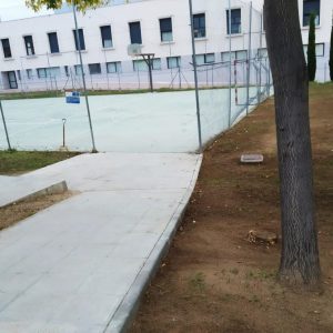 l adecentamiento y mejora de viales y espacios públicos continúa en la agenda del Plan de Empleo del Ayuntamiento