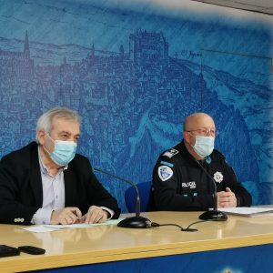 nterponen un total de 34 denuncias a un grupo de jóvenes que realizaba una fiesta el sábado en el entorno de Salto del Caballo