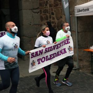 a alcaldesa participa en el homenaje de la San Silvestre a las víctimas de la COVID-19 y a quienes están en primera línea