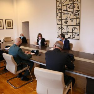 oledo intensificará los controles en terrazas y centros comerciales esta Navidad para frenar la expansión de la covid-19