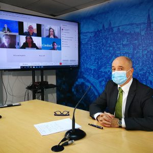 omienza en redes sociales el concurso #YoComproEnToledo para impulsar las compras de Navidad en el comercio local
