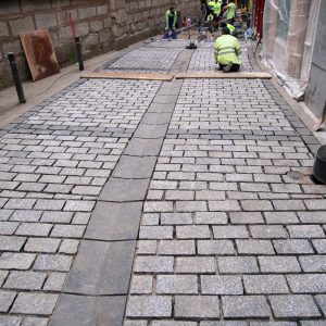 l Ayuntamiento acuerda con los comerciantes del Casco aplazar las obras de Comercio al 11 de enero tras la temporada navideña