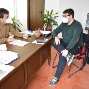 mpleo, formación y vivienda centran la reunión del Gobierno local con el presidente del Consejo de la Juventud de Toledo