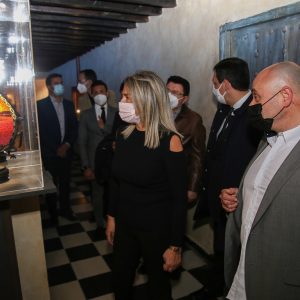 a alcaldesa muestra su apoyo al nuevo museo de música pintada ‘Cromática’ en el Monasterio de las Concepcionistas