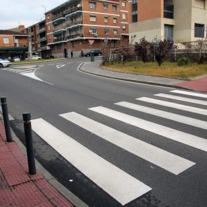 l Ayuntamiento inicia en el barrio de Palomarejos la mejora de la señalización horizontal de las vías urbanas de la ciudad