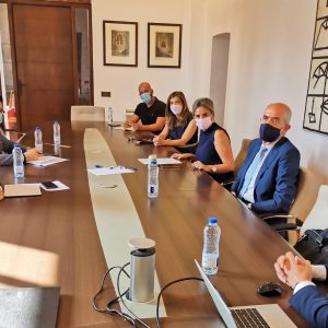 l Ayuntamiento mantiene una reunión de trabajo con la Real Fundación y la Rabatch para abordar proyectos futuros