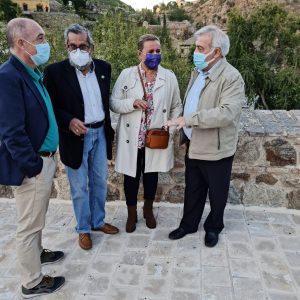 a Cornisa celebra el Día del Socio con la inauguración de su sede en la Torre del Hierro rehabilitada por el Ayuntamiento