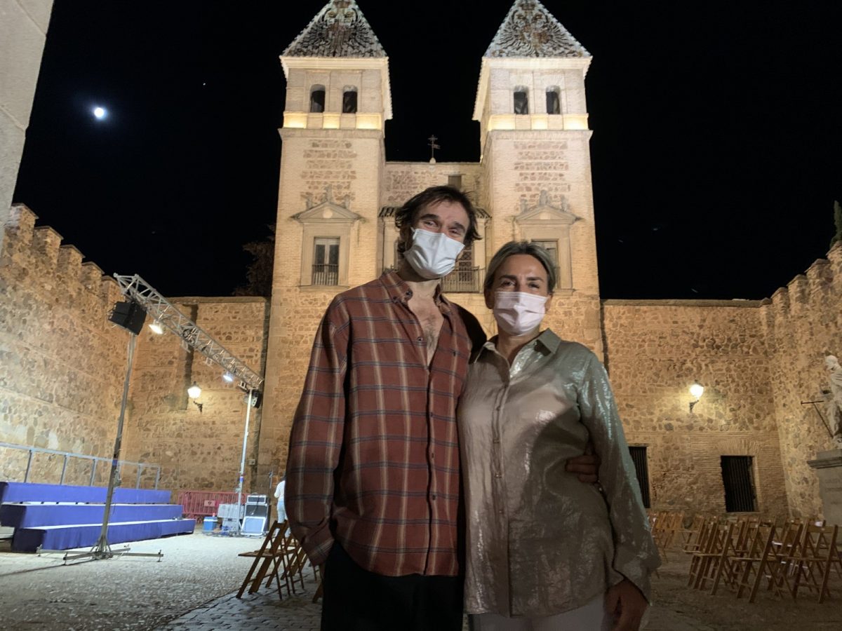 https://www.toledo.es/wp-content/uploads/2021/09/foto-18-9-21-23-17-28-1200x900.jpg. La alcaldesa celebra el éxito de la IV Noche del Patrimonio en Toledo que vuelve a evidenciar su gran potencial histórico y cultural