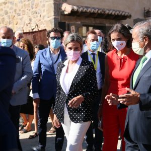 a alcaldesa felicita a Puy du Fou por su apuesta por Toledo y contribuir a la reactivación económica y turística de la capital