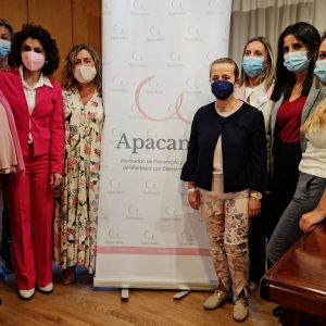 l Ayuntamiento respalda los proyectos e iniciativas de la Asociación de Pacientes Afectadas de Cáncer de Mama de Toledo, Apacama