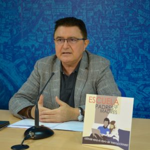 l Ayuntamiento y la Facultad de Educación retoman la actividad de la Escuela de Padres con cinco ponencias formativas