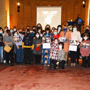 own Toledo cuenta con el respaldo municipal en la presentación del calendario solidario cuya recaudación se destinará a proyectos sociales