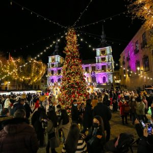 a Navidad llega a Toledo con la iluminación artística formada por más de un millón de puntos led y actividades para todos los públicos