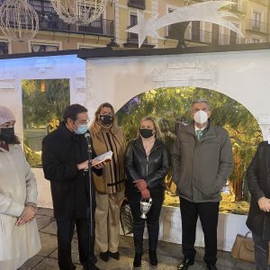 úsica y baile flamenco amenizan la inauguración del belén de la plaza de Zocodover