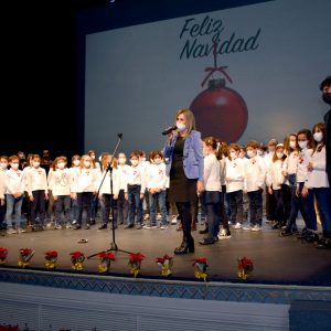 a alcaldesa retoma su agenda y asiste al pregón de Navidad protagonizado por alumnos y profesores de la Escuela de Música