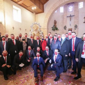 a alcaldesa celebra en los barrios de San Antón y Azucaica la festividad de La Candelaria