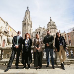 a alcaldesa anuncia la adhesión de ‘Puy du Fou’ al Año Alfonsí con una recreación de la entrada del rey a Toledo