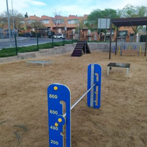 l Ayuntamiento invierte en el área canina del barrio de Valparaíso para mejorar este espacio con sombra y nuevos elementos