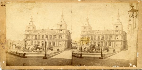 03 - PEDROSO Y LEAL - Plaza del Ayuntamiento y fachada de las Casas Consistoriales