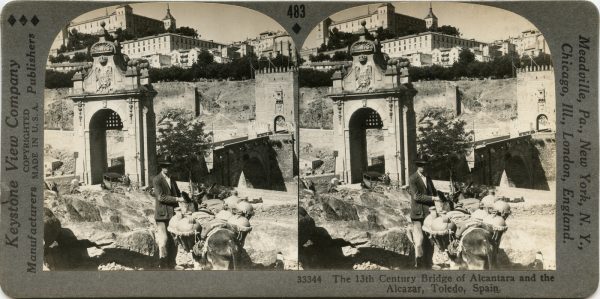 10 - 33344 - KEYSTONE_LEWIS - El puente de Alcántara del siglo XIII y el Alcázar, Toledo, España