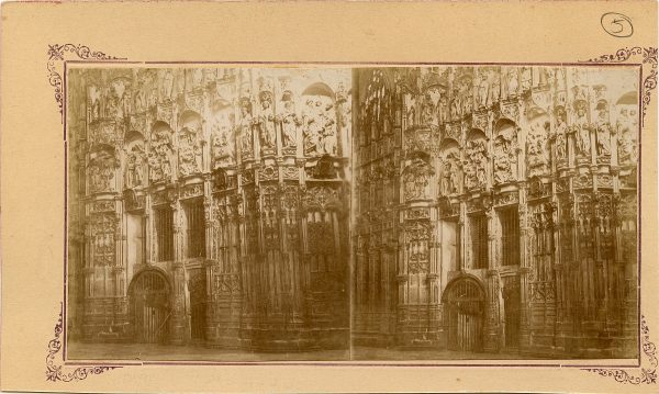16 - Fotógrafo aficionado - Exterior de la Capilla Mayor de la Catedral de Toledo