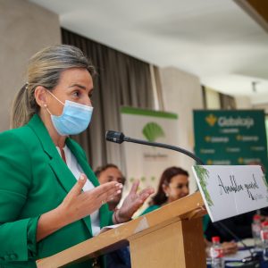a alcaldesa destaca la labor de agricultores y ganaderos y les invita a avanzar junto a las administraciones en los retos de futuro