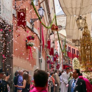 a ciudad vivirá el Día Grande del Corpus con la solemne procesión, un espectáculo de zarzuela y la verbena popular