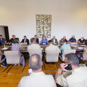 a alcaldesa y el delegado del Gobierno copresiden la Junta Local de Seguridad con motivo de la celebración del Corpus