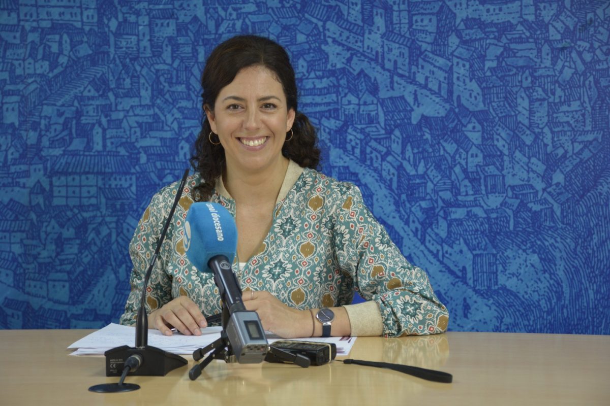 Ayuntamiento de Toledo Las sillas para contemplar la procesión del Corpus saldrán a la venta el martes 7 de junio en el quiosco de Zocodover on-line
