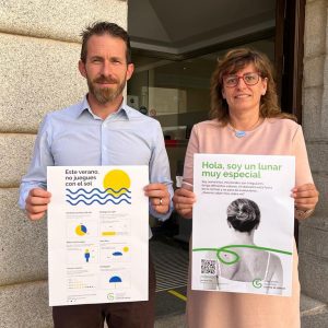 l Ayuntamiento colabora con la Asociación Española Contra el Cáncer en una campaña sobre los riesgos asociados a la exposición solar